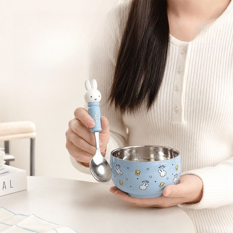 Kreskówkowa, kawaii miseczka M – Baby Food In Japan recenzja i cena